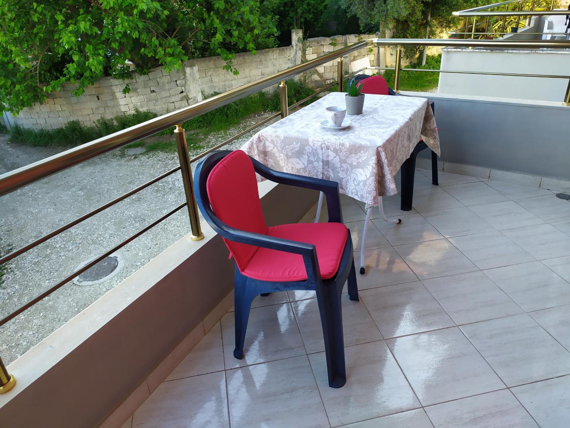 Valbona Apartments Vlore Exterior photo